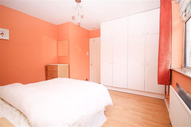 69 Woodlawn Park Grove, Firhouse, Dublin 24