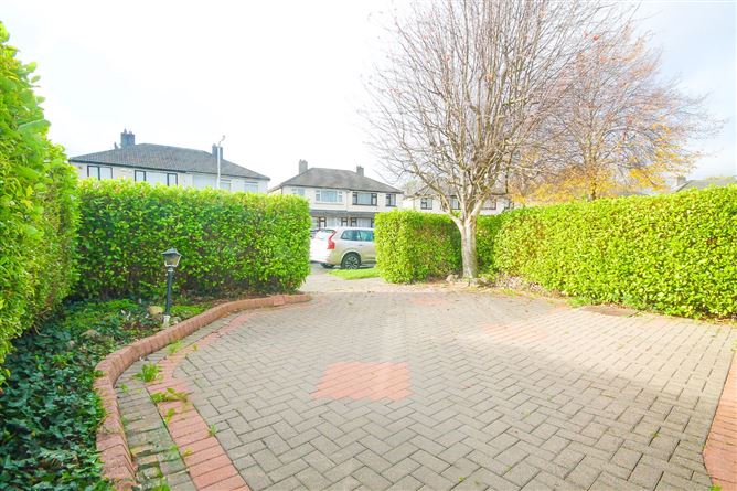 69 Woodlawn Park Grove, Firhouse, Dublin 24