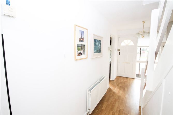 69 Woodlawn Park Grove, Firhouse, Dublin 24