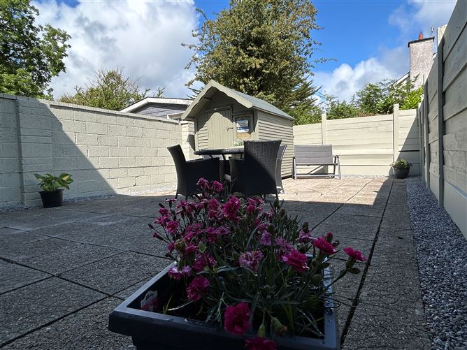 3 Cnoc Cluain , Ballina, Tipperary