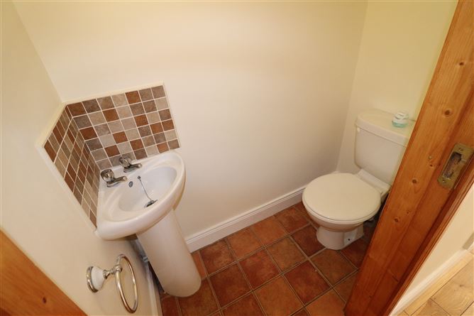 3 Cnoc Cluain , Ballina, Tipperary