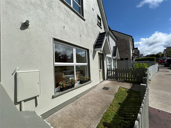 3 Cnoc Cluain , Ballina, Tipperary