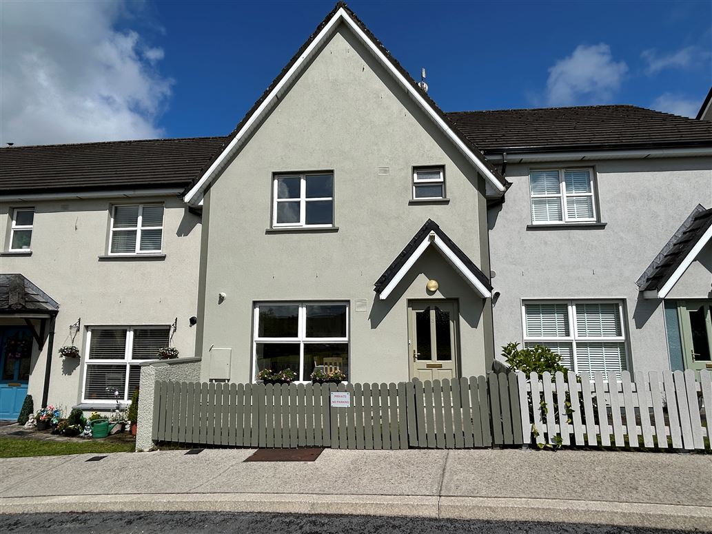 3 Cnoc Cluain , Ballina, Tipperary