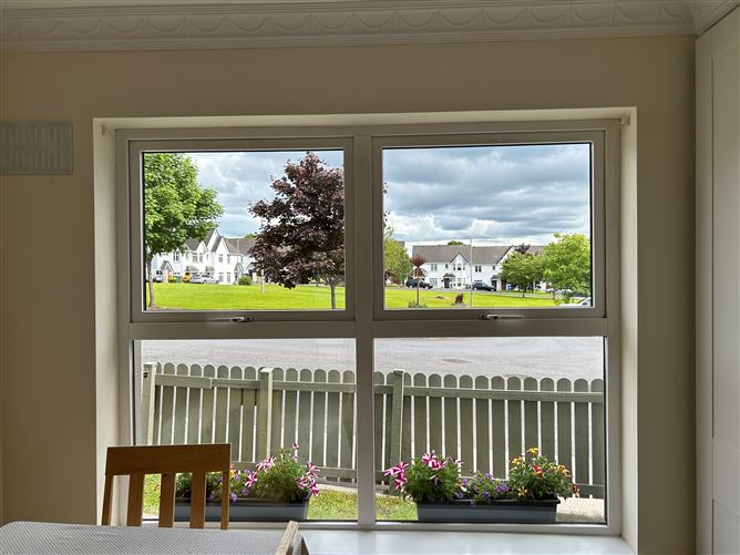 3 Cnoc Cluain , Ballina, Tipperary