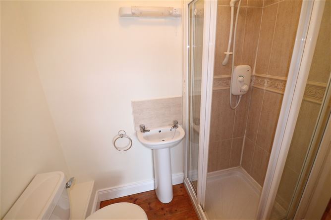 3 Cnoc Cluain , Ballina, Tipperary