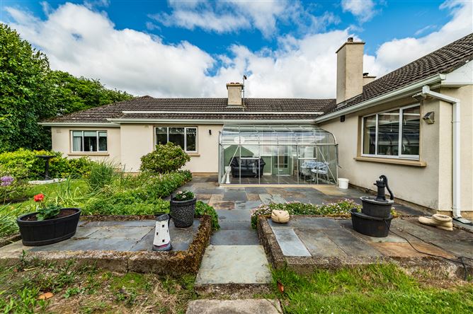 Photo 21 of 23 — Hillview, Maddenstown, Co. Kildare