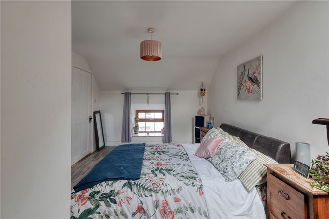Photo 12 of 24 — 11 Carrigan St, Durrow, Co.Laois