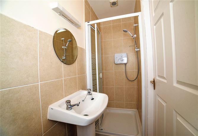 42 Cois Tobair, Dromahane, Mallow