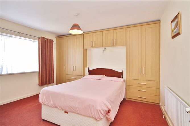 85 St. Peters Road, Walkinstown, Greenhills, Dublin 12