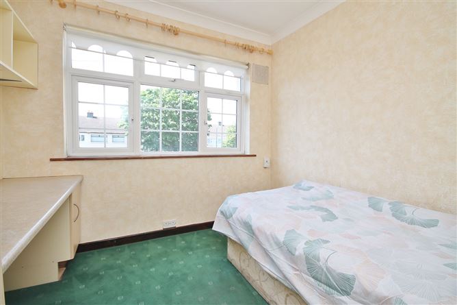85 St. Peters Road, Walkinstown, Greenhills, Dublin 12