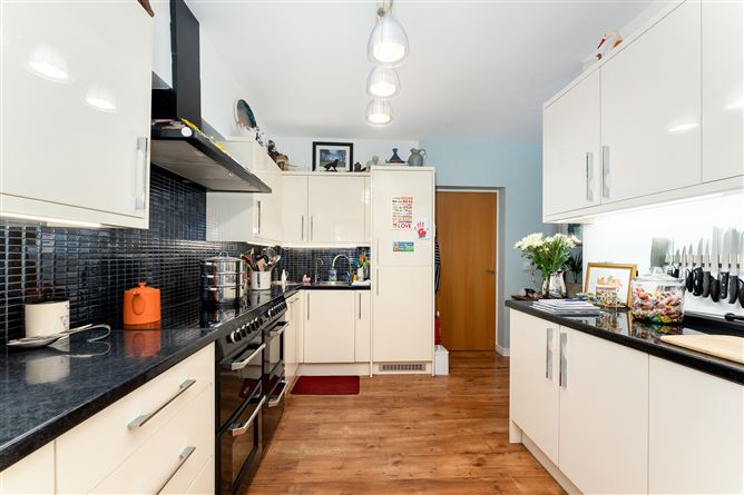 184 Seven Oaks, Sarsfield Road, Inchicore, Dublin 8
