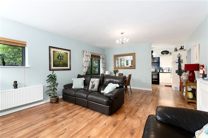 184 Seven Oaks, Sarsfield Road, Inchicore, Dublin 8