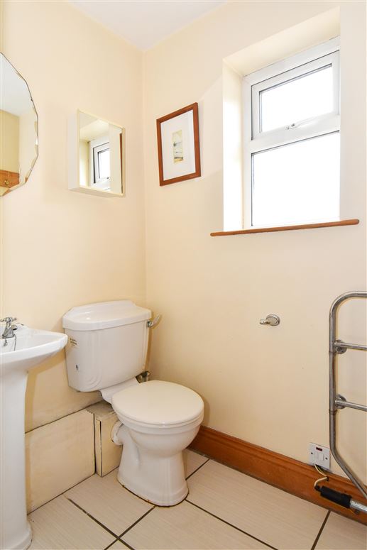 7 Maunsells House, 9 Maunsells Road, Galway 7 Maunsells House, 9 Maunsells Road, Galway