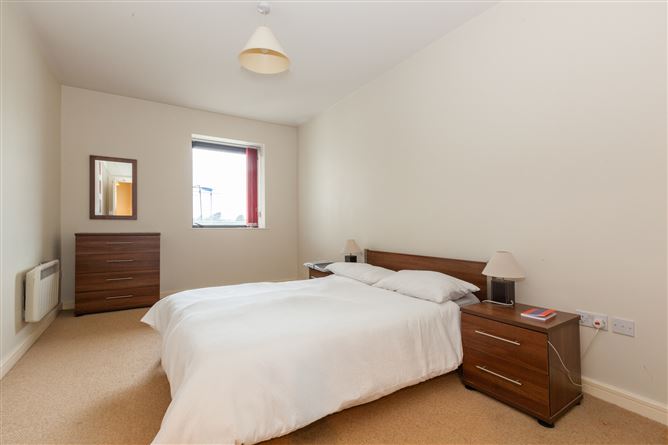 52 Raven Hall, Swords Central, Main Street, Swords, Co. Dublin