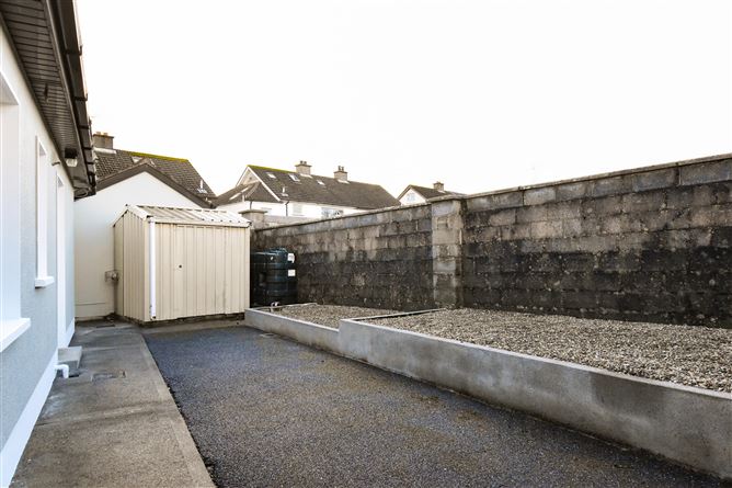 1 Rowan Avenue, Renmore, Galway