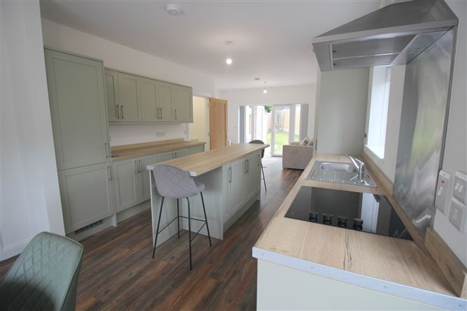 1 Catalpa Terrace, Newbridge Road, Naas, Co. Kildare