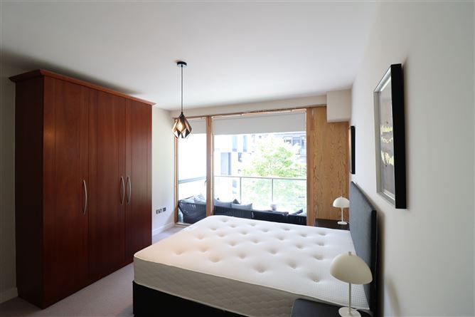58 Hanover Dock, Grand Canal Dk, Dublin 2