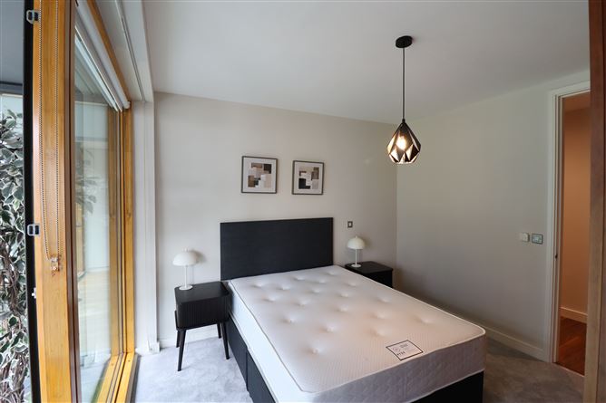 58 Hanover Dock, Grand Canal Dk, Dublin 2