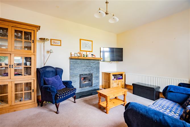 8 Deravarra, Delvin Road, Mullingar, Co. Westmeath