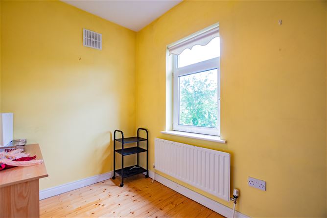 8 Deravarra, Delvin Road, Mullingar, Co. Westmeath