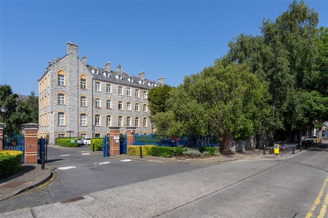 64 Hybreasal House, South Circular Road, Dublin 8, County Dublin