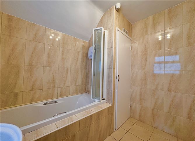 11 Oak Road, Dukesmeadows, Kilkenny, Kilkenny