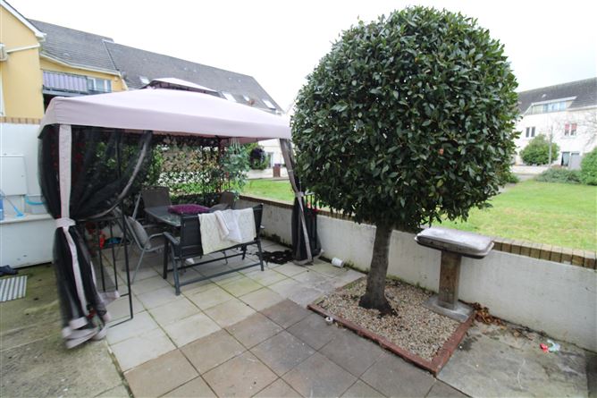 3 Sweeney Mews, Ongar, Dublin 15