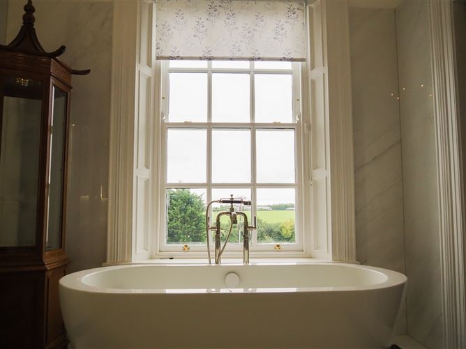 Mountrush House,Vacation Rental in Louth, Ireland