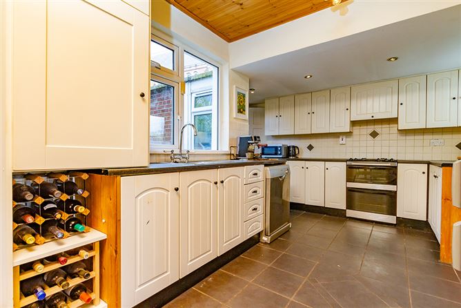 17 Bluebell avenue, Bluebell,   Dublin 12