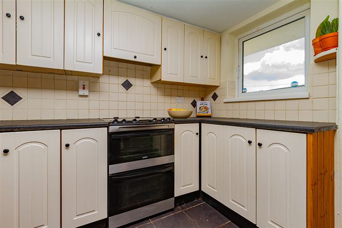 17 Bluebell avenue, Bluebell,   Dublin 12