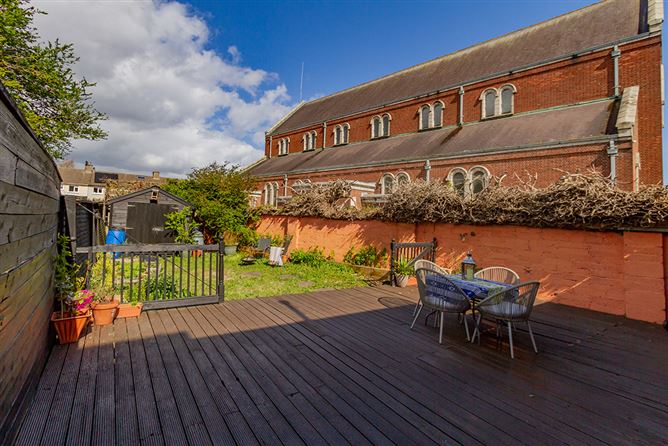 17 Bluebell avenue, Bluebell,   Dublin 12