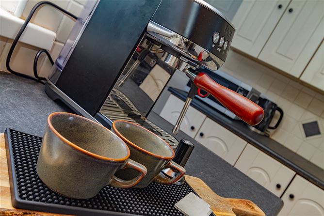 17 Bluebell avenue, Bluebell,   Dublin 12