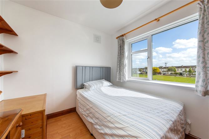 Photo 11 of 14 — 35 Greenfield Drive, Maynooth, Co. Kildare