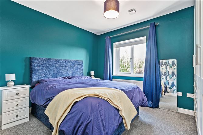 Photo 18 of 27 — No. 77 Woodview, Castlebridge, Wexford