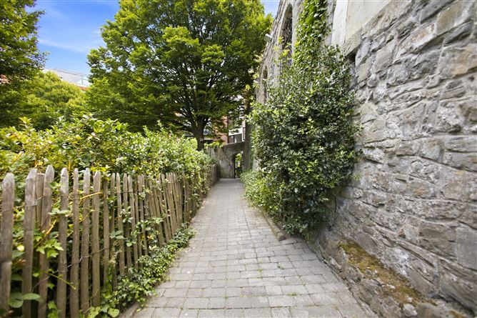 Photo 23 of 24 — Apartment 7, Christchurch View, Christchurch, Dublin 8