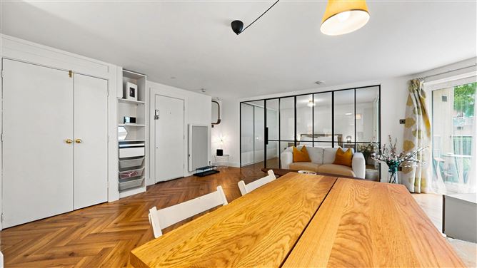 Photo 4 of 24 — Apartment 7, Christchurch View, Christchurch, Dublin 8