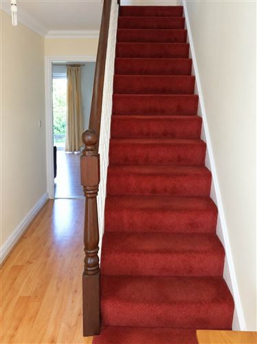 9 Castle Lawn, Kilgobbin Wood, Leopardstown, Dublin 18