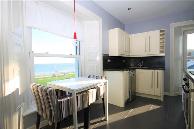 4, Auburn House, 71 Strand Road, Bray, Co. Wicklow