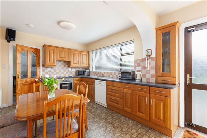 31 Orchardstown Avenue, Rathfarnham, Dublin 14