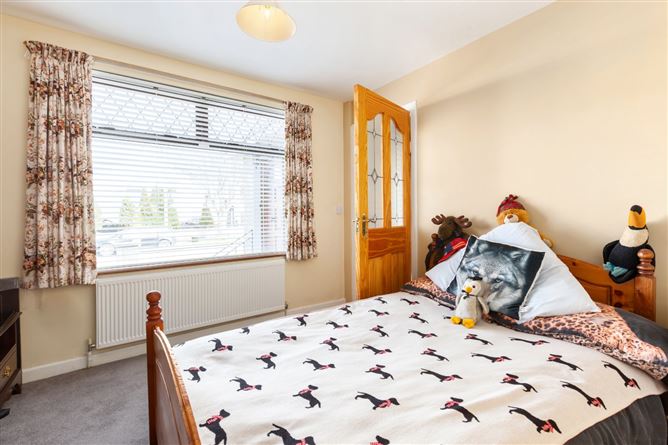 31 Orchardstown Avenue, Rathfarnham, Dublin 14