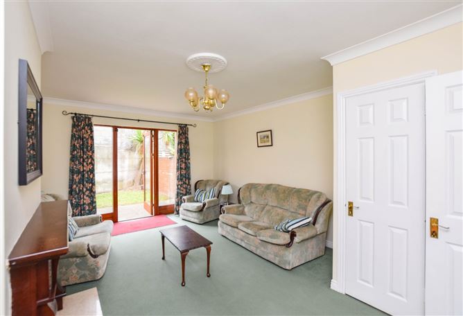 16 Monaloe Court, Cabinteely, Dublin