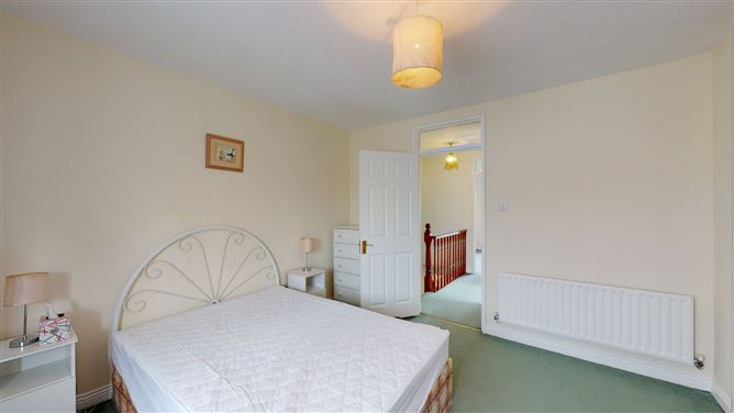 16 Monaloe Court, Cabinteely, Dublin