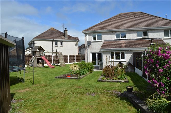 8 Ivy Woods, Kilbeggan, Co. Westmeath