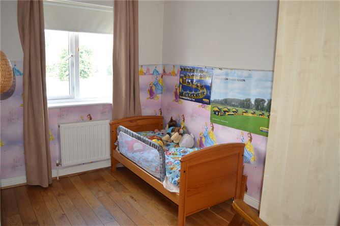 8 Ivy Woods, Kilbeggan, Co. Westmeath