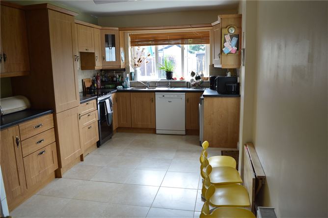 8 Ivy Woods, Kilbeggan, Co. Westmeath