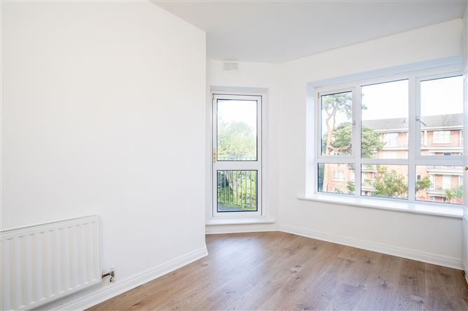 51 Shrewsbury, Donnybrook Castle, Donnybrook,   Dublin 4
