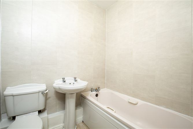 51 Shrewsbury, Donnybrook Castle, Donnybrook,   Dublin 4