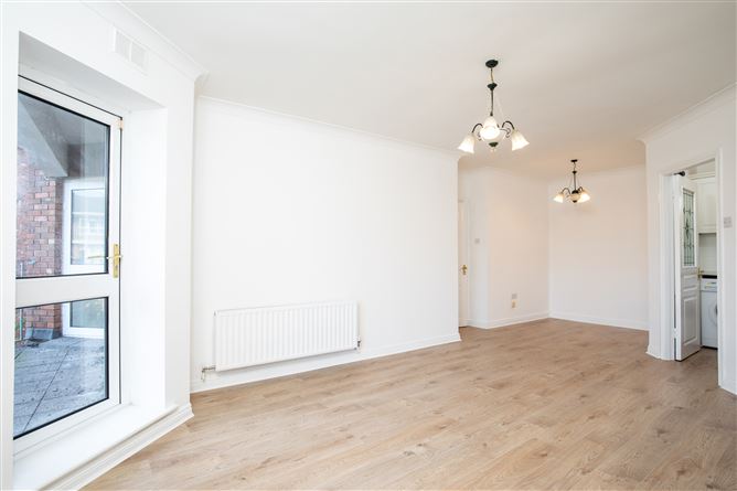 51 Shrewsbury, Donnybrook Castle, Donnybrook,   Dublin 4