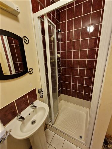 8 The Woods, Cappahard, Ennis, Co. Clare