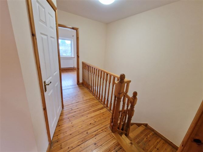 8 The Woods, Cappahard, Ennis, Co. Clare